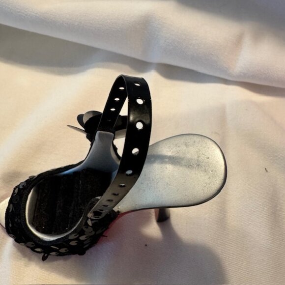 Black Sequin, Red Bottom, Sling Back Stiletto Jewelry Display -Like New w/ Box - Picture 4 of 11